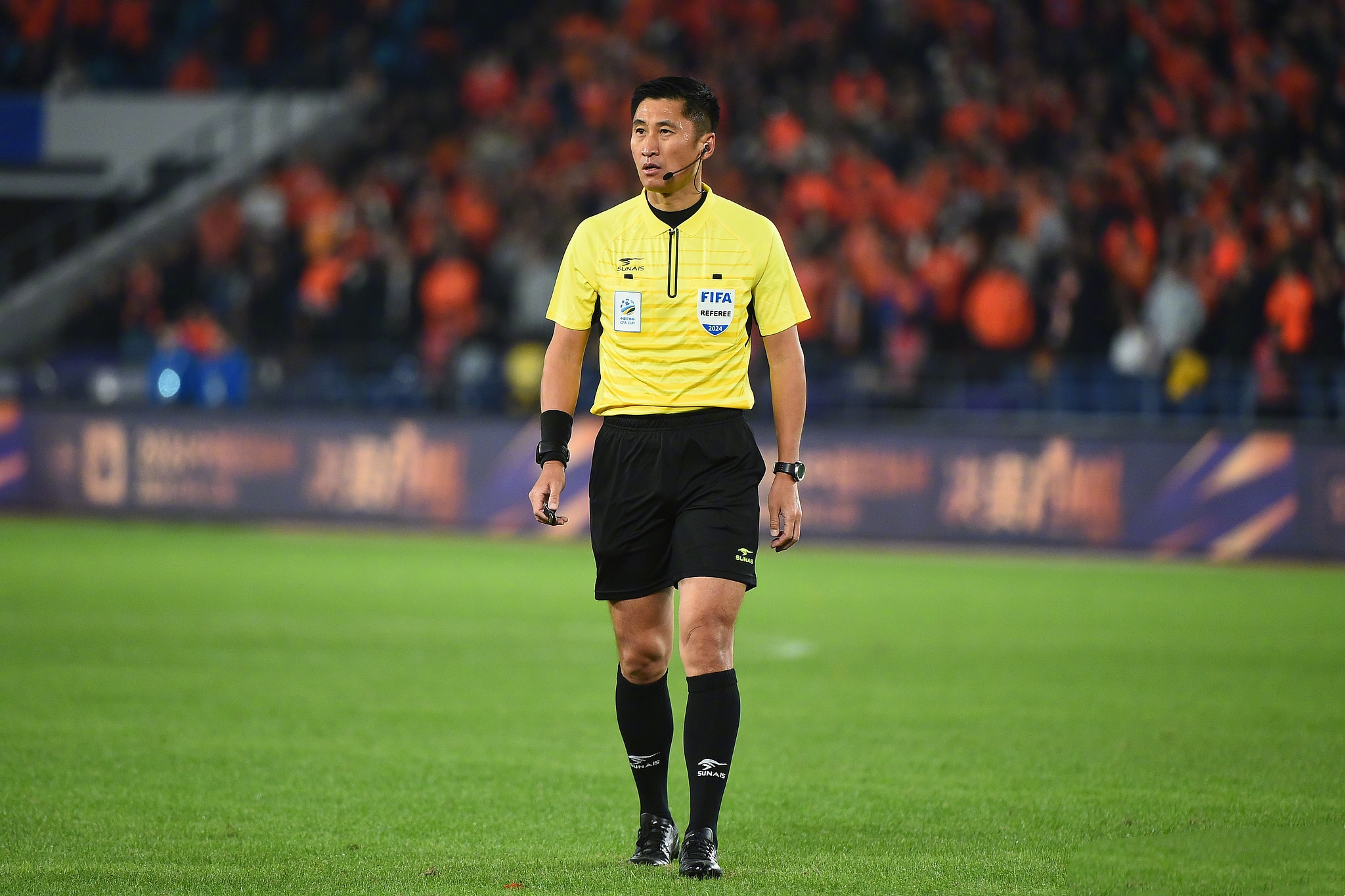 APP下载-赛后曼联备战中超；队长鼓劲细节曝光；质疑声仍在；球探报告显示潜力-APP下载