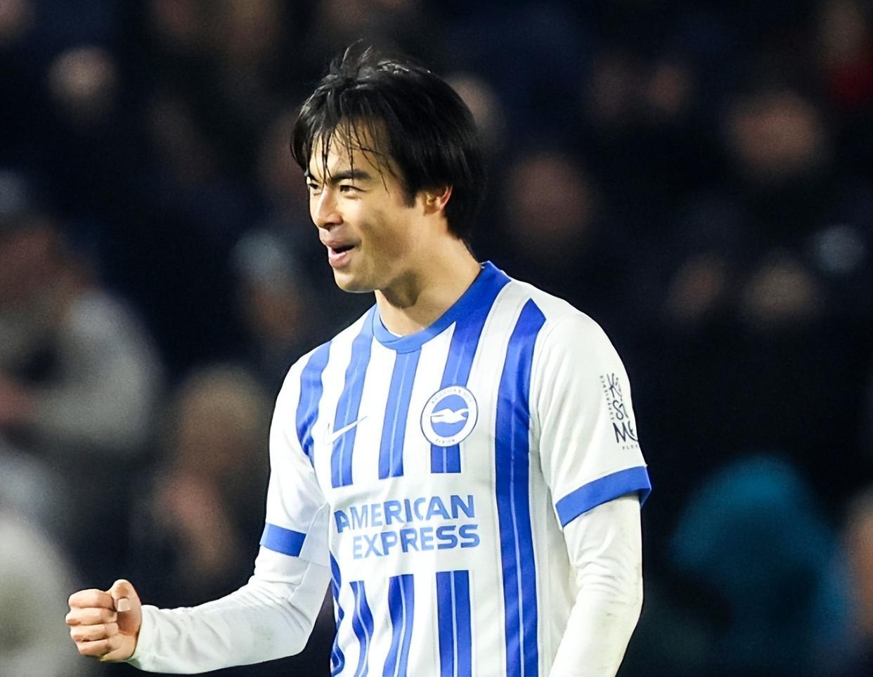 关于法国杯倒计时,切尔西转会期再遭质疑,细节引发关注,球迷炸锅,更衣室氛围转暖的信息 关于法国杯倒计时,切尔西转会期再遭质疑,细节引发关注,球迷炸锅,更衣室氛围转暖的信息